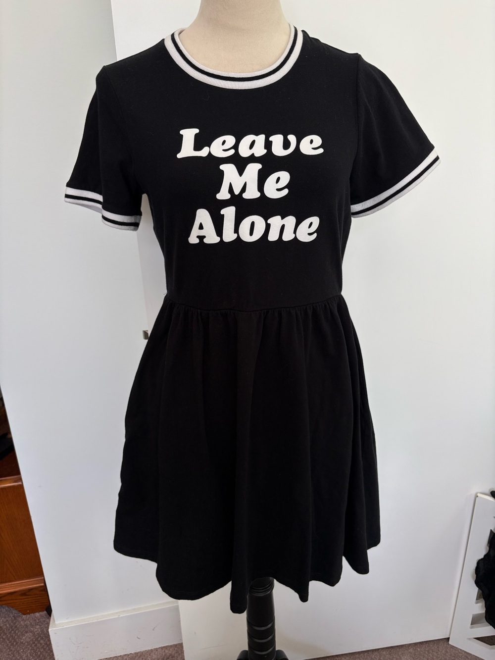 Hot Topic Ringer Dress - Picture 7 of 11